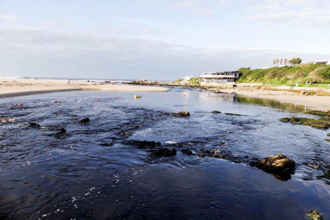 Shalom Self Catering Hotel Kleinmond Bagian luar foto